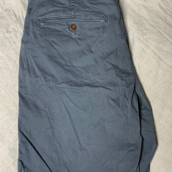 Two American Eagle Shorts - Picture 9 of 10